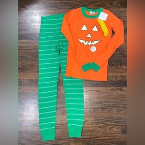 Hanna Glow In The Dark Jack O Lantern Pjs 140/10